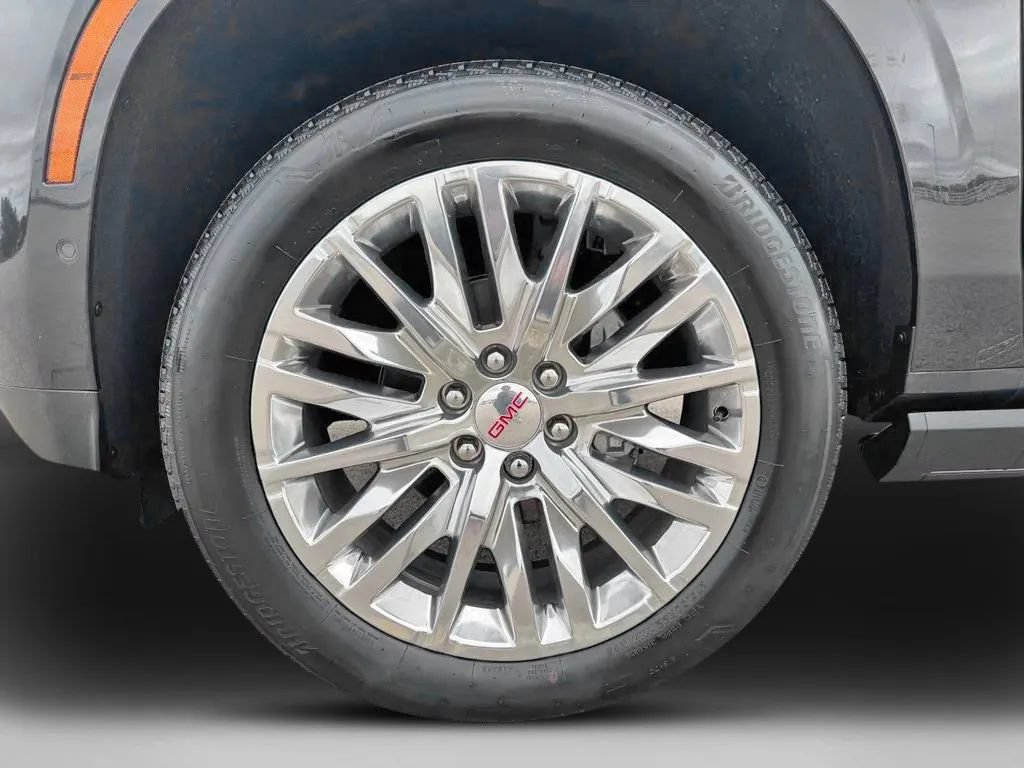 New 2026 GMC Yukon XL Denali w/ Denali Reserve Package AWD/4WD image 35