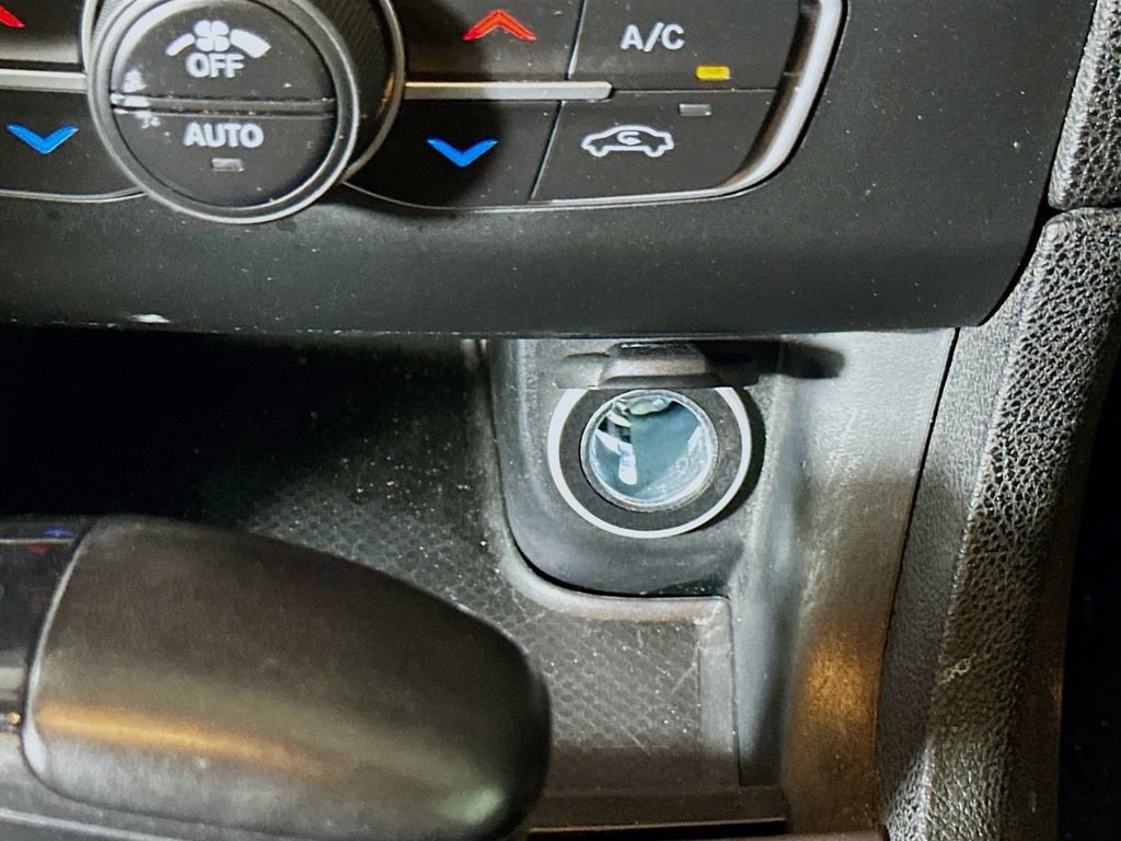 Used 2023 Dodge Charger R/T w/ Blacktop Package image 28