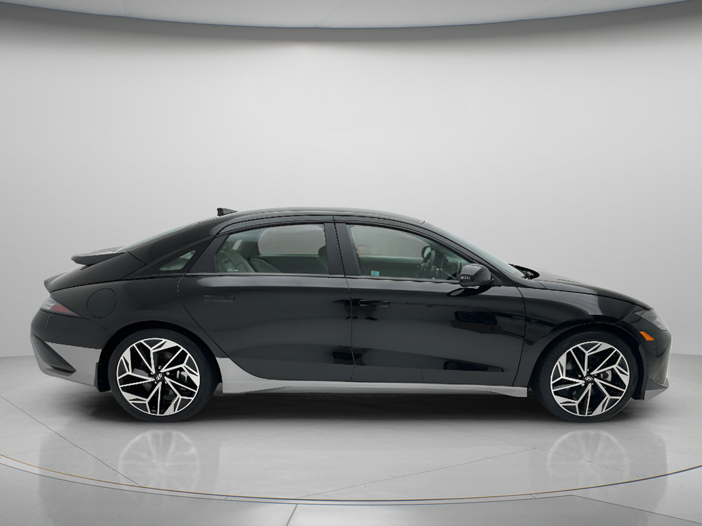 Used 2024 Hyundai Ioniq 6 SEL AWD/4WD image 6