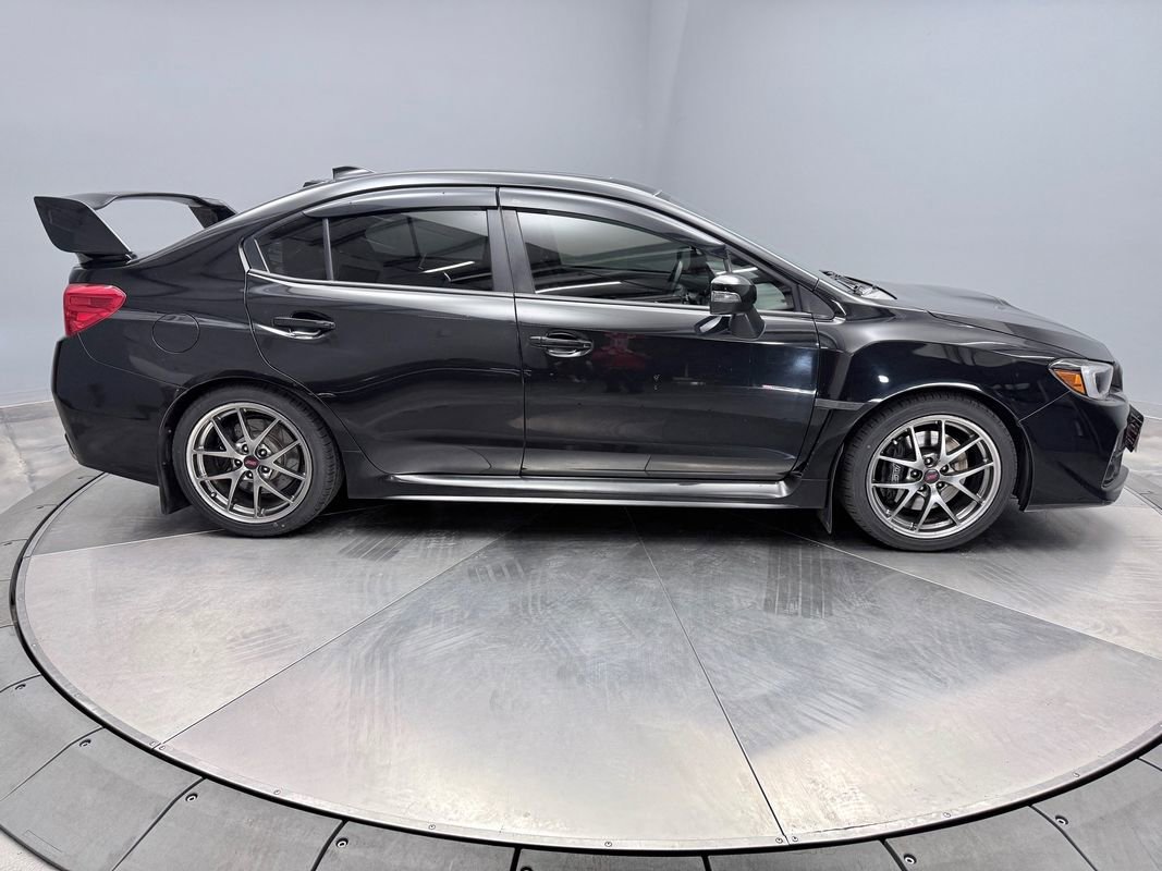 Used 2016 Subaru WRX STI Limited image 4