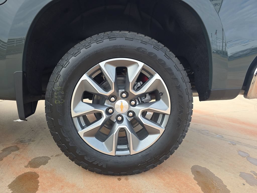 New 2026 Chevrolet Silverado 1500 LT w/ All Star Edition Plus AWD/4WD image 32