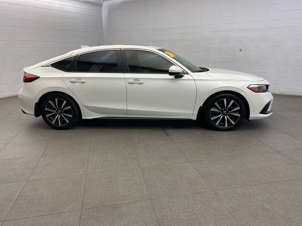 Used 2024 Honda Civic EX-L image 10