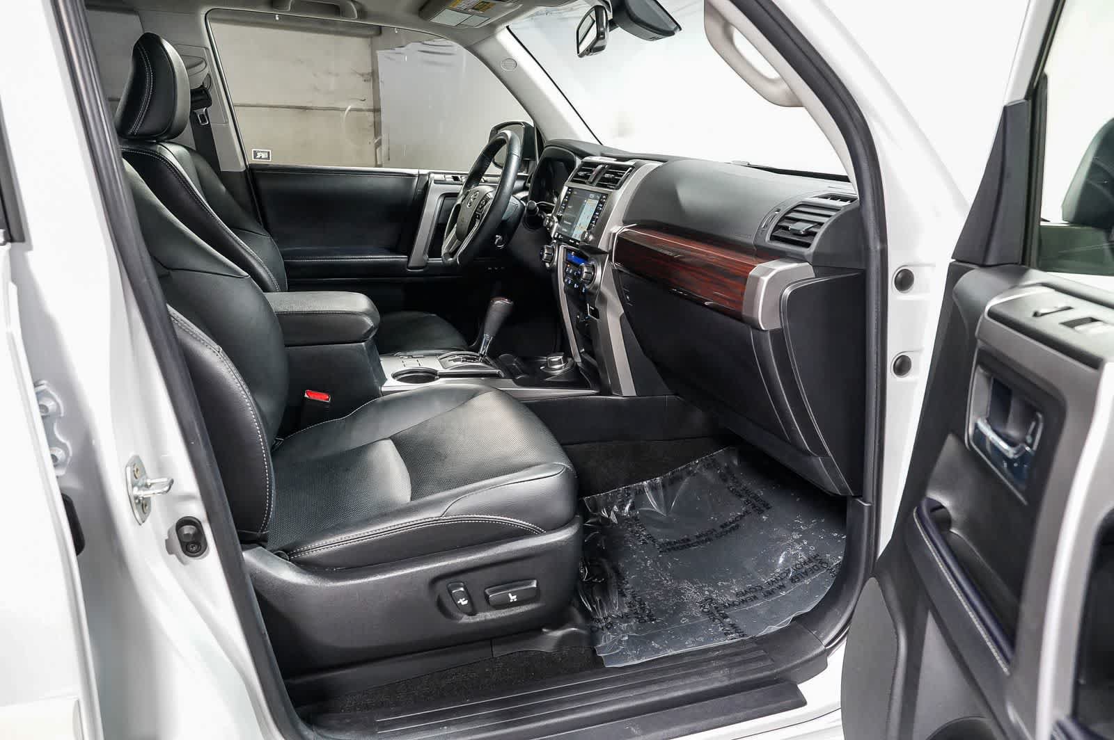 Certified 2024 Toyota 4Runner Limited AWD/4WD image 18