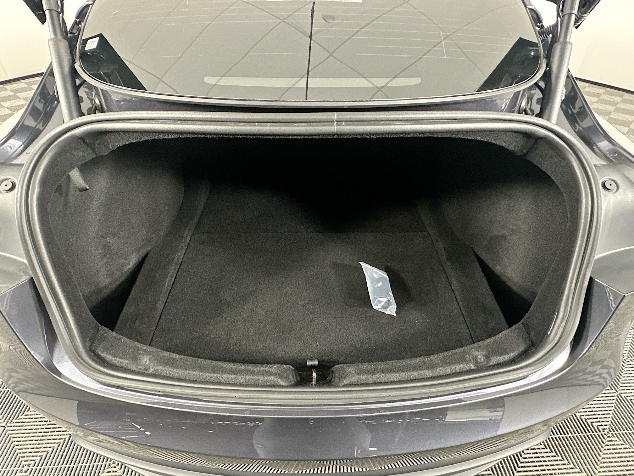 Used 2025 Tesla Model 3 Long Range RWD image 26