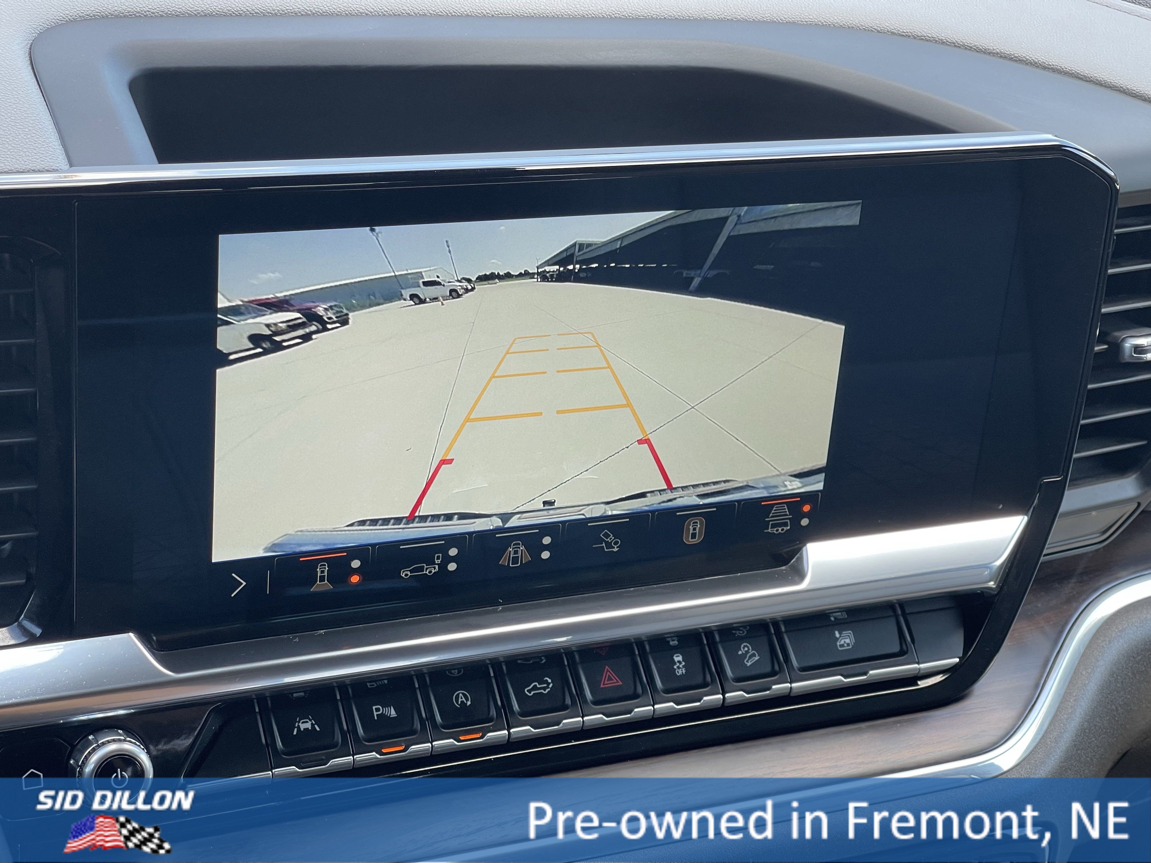 Used 2024 GMC Sierra 1500 SLT w/ SLT Premium Plus Package image 3