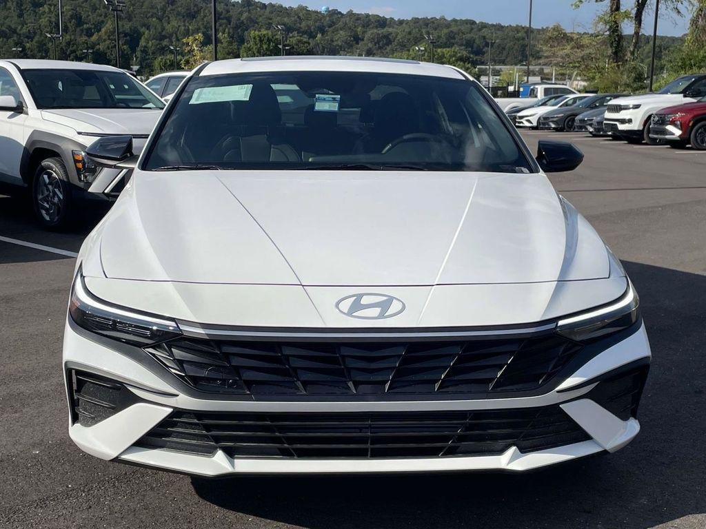 New 2026 Hyundai Elantra SEL Sport FWD image 33