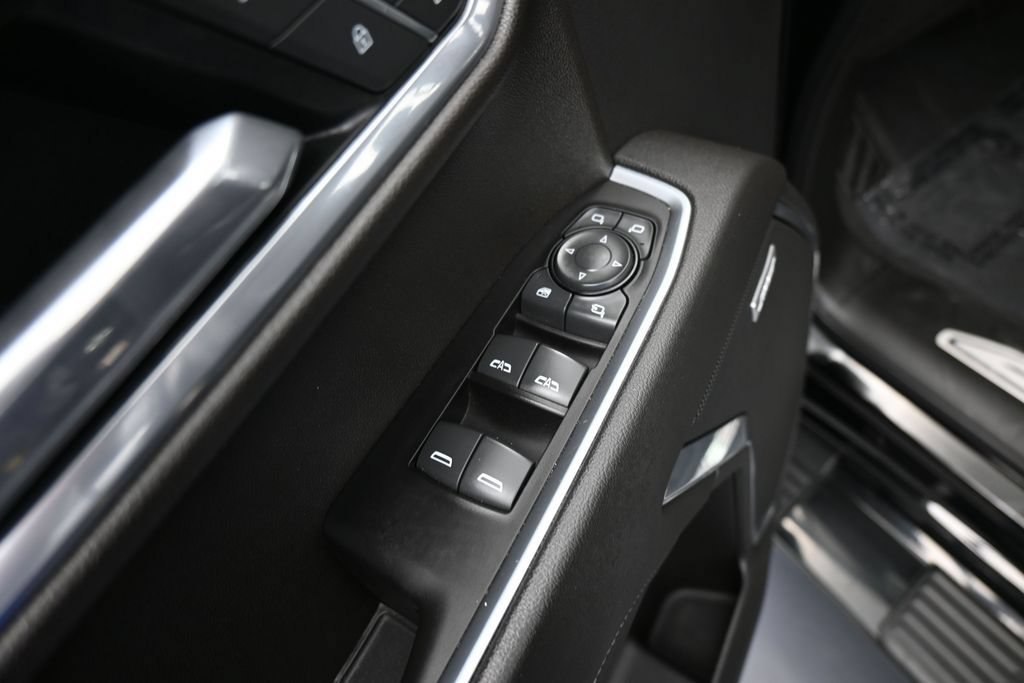 Used 2022 Chevrolet Silverado 1500 LTZ RWD image 14