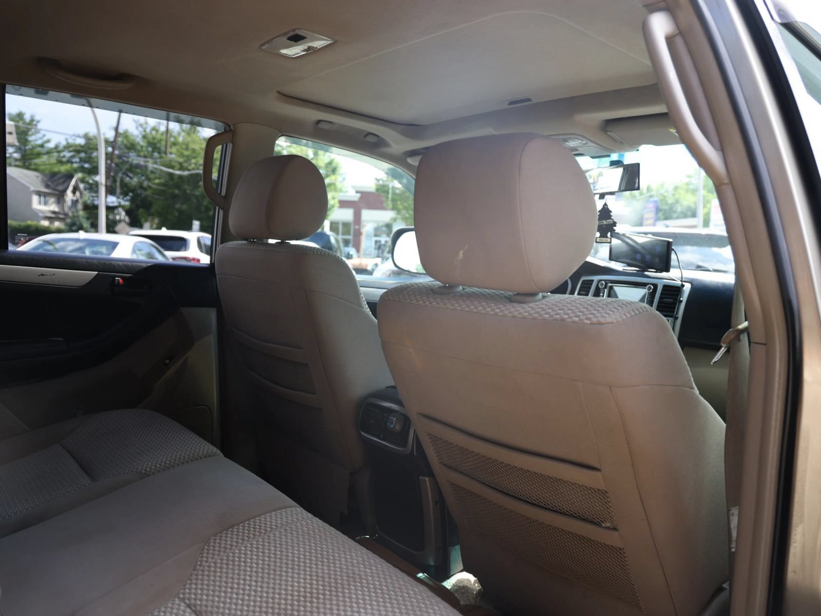 Used 2007 Toyota 4Runner SR5 AWD/4WD image 34