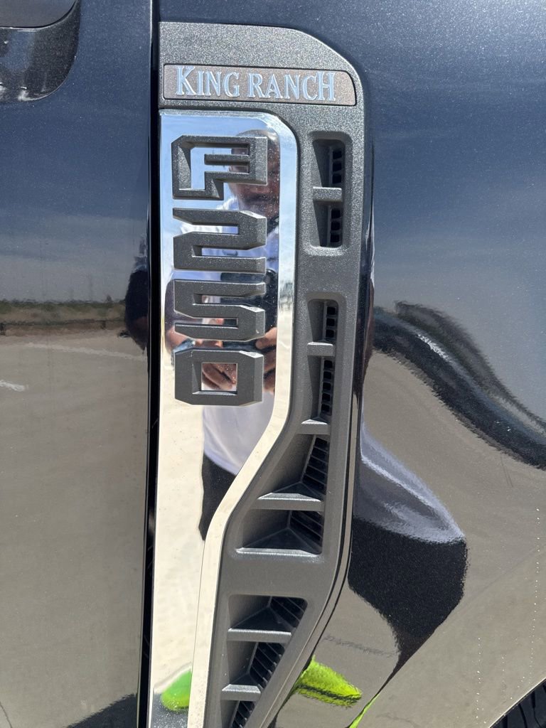 Used 2025 Ford F250 King Ranch w/ FX4 Off-Road Package AWD/4WD image 10