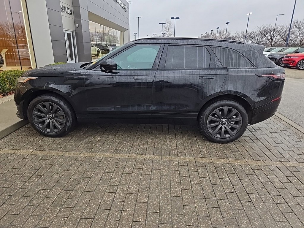 Certified 2023 Land Rover Range Rover Velar R-Dynamic S image 8
