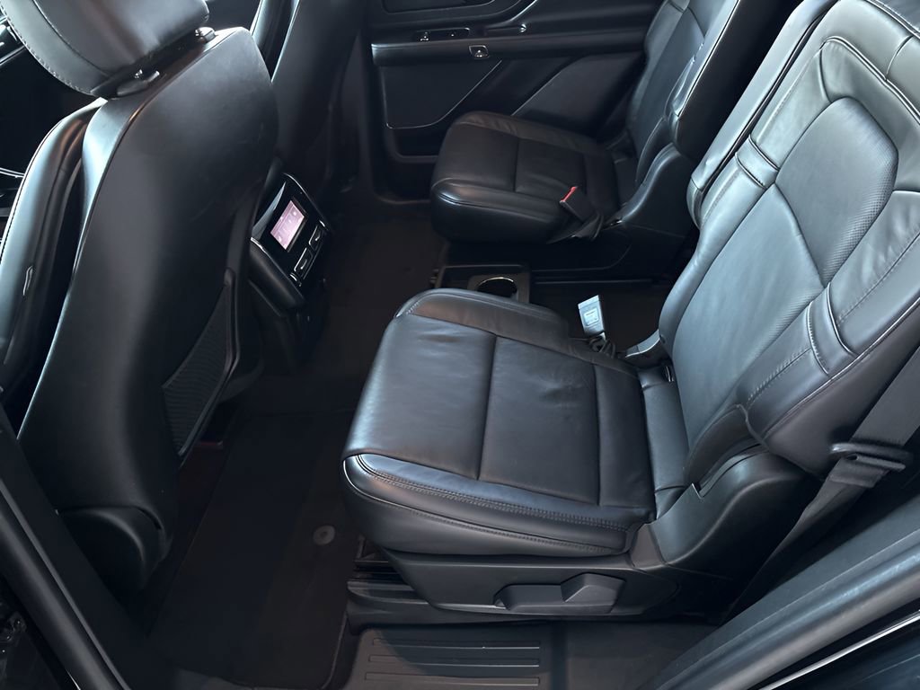 Used 2024 Lincoln Aviator Reserve image 19