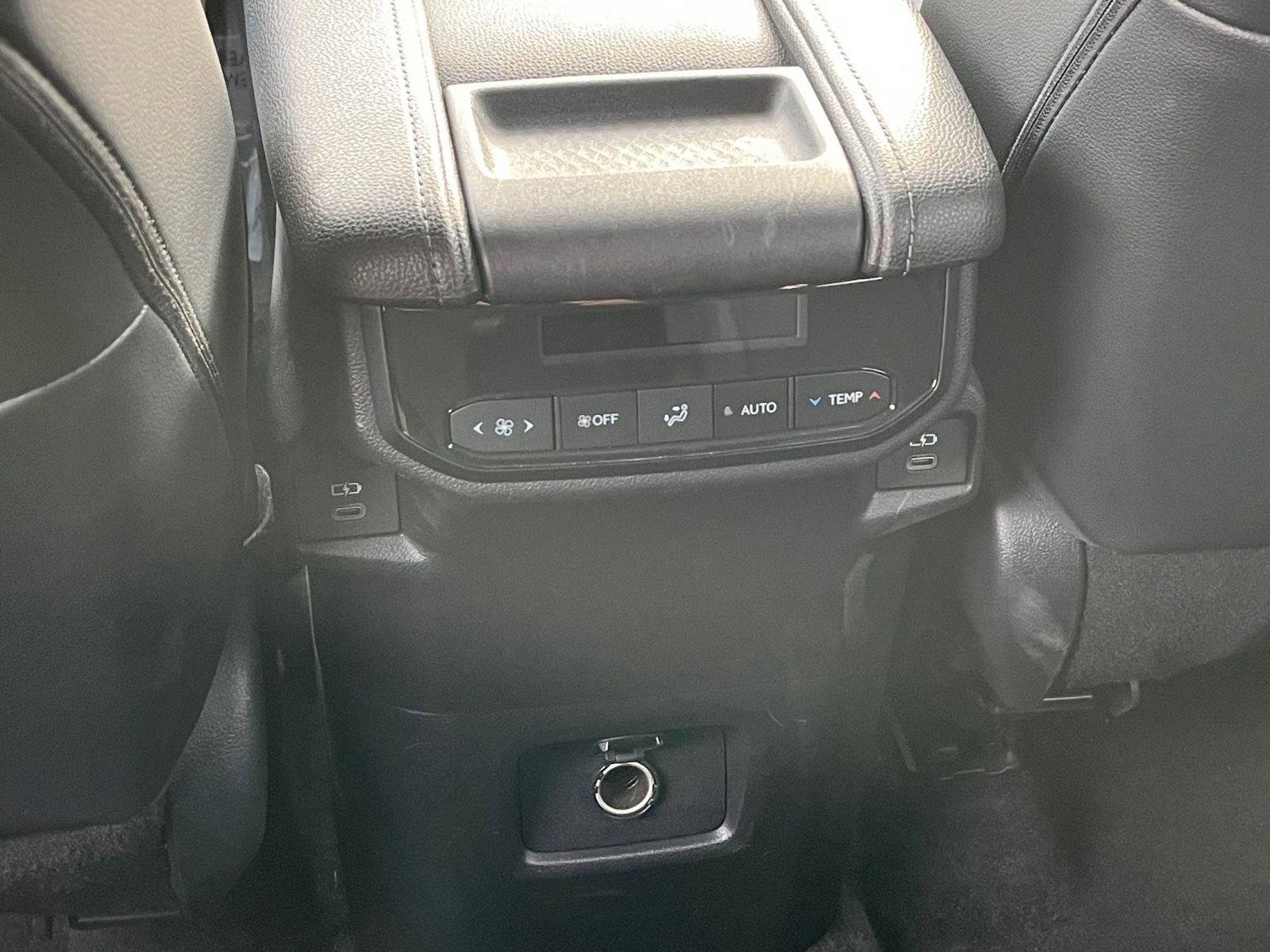 Used 2025 Toyota Grand Highlander FWD image 26