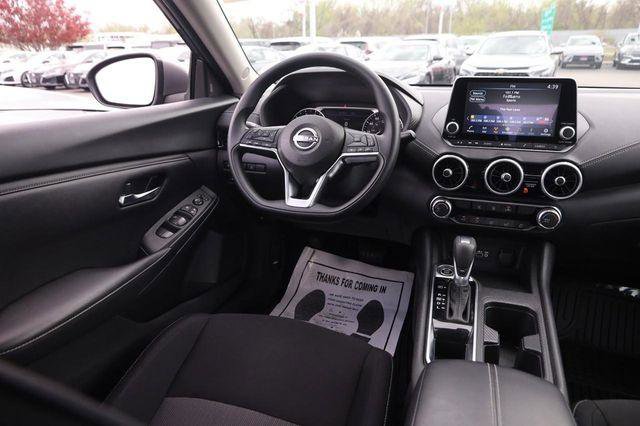 Used 2024 Nissan Sentra SV FWD image 22