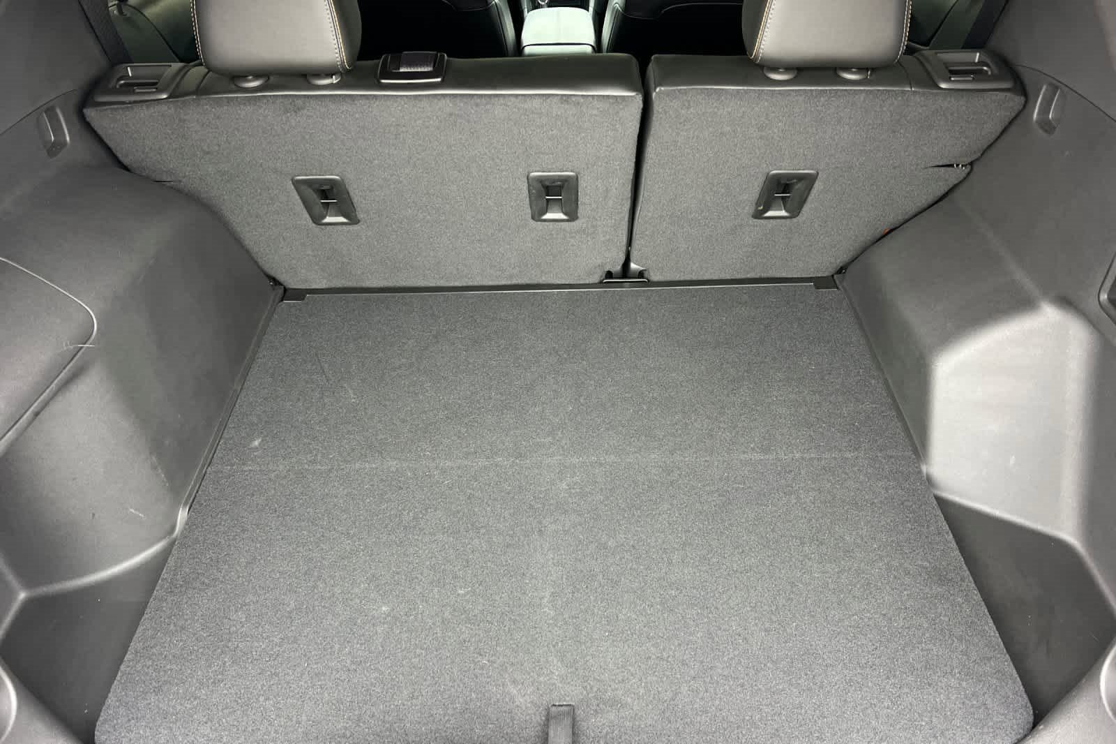 Used 2024 Chevrolet Equinox Premier image 15