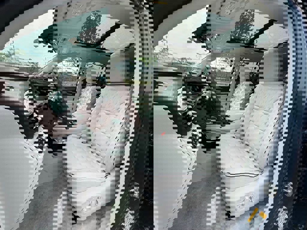 New 2026 Buick Enclave Avenir image 5