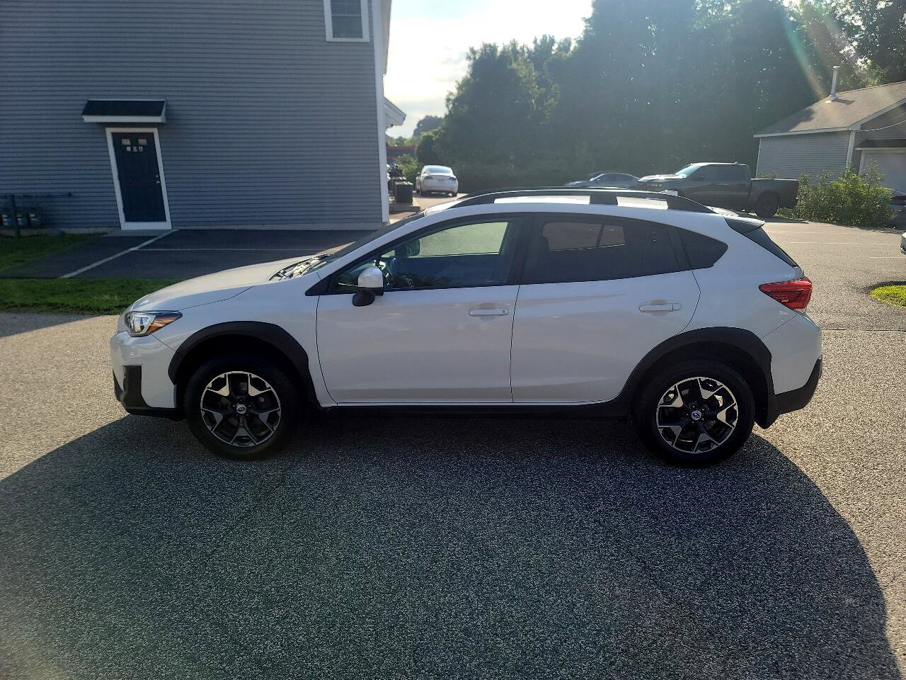 Used 2018 Subaru Crosstrek 2.0i Premium w/ Eyesight System image 4