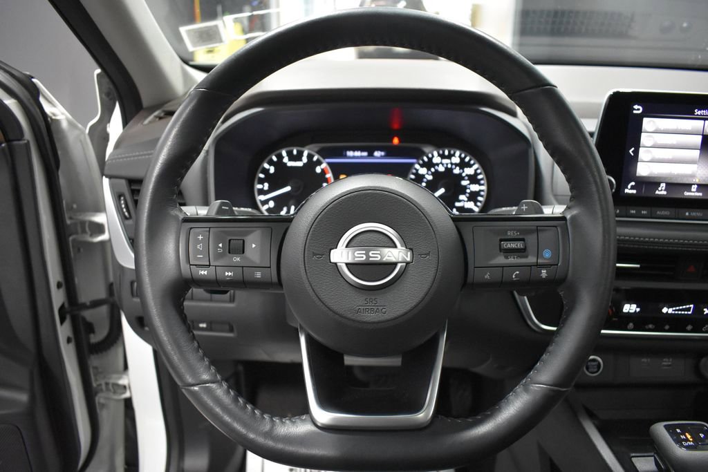 Certified 2023 Nissan Rogue SV w/ SV Premium B Package image 27