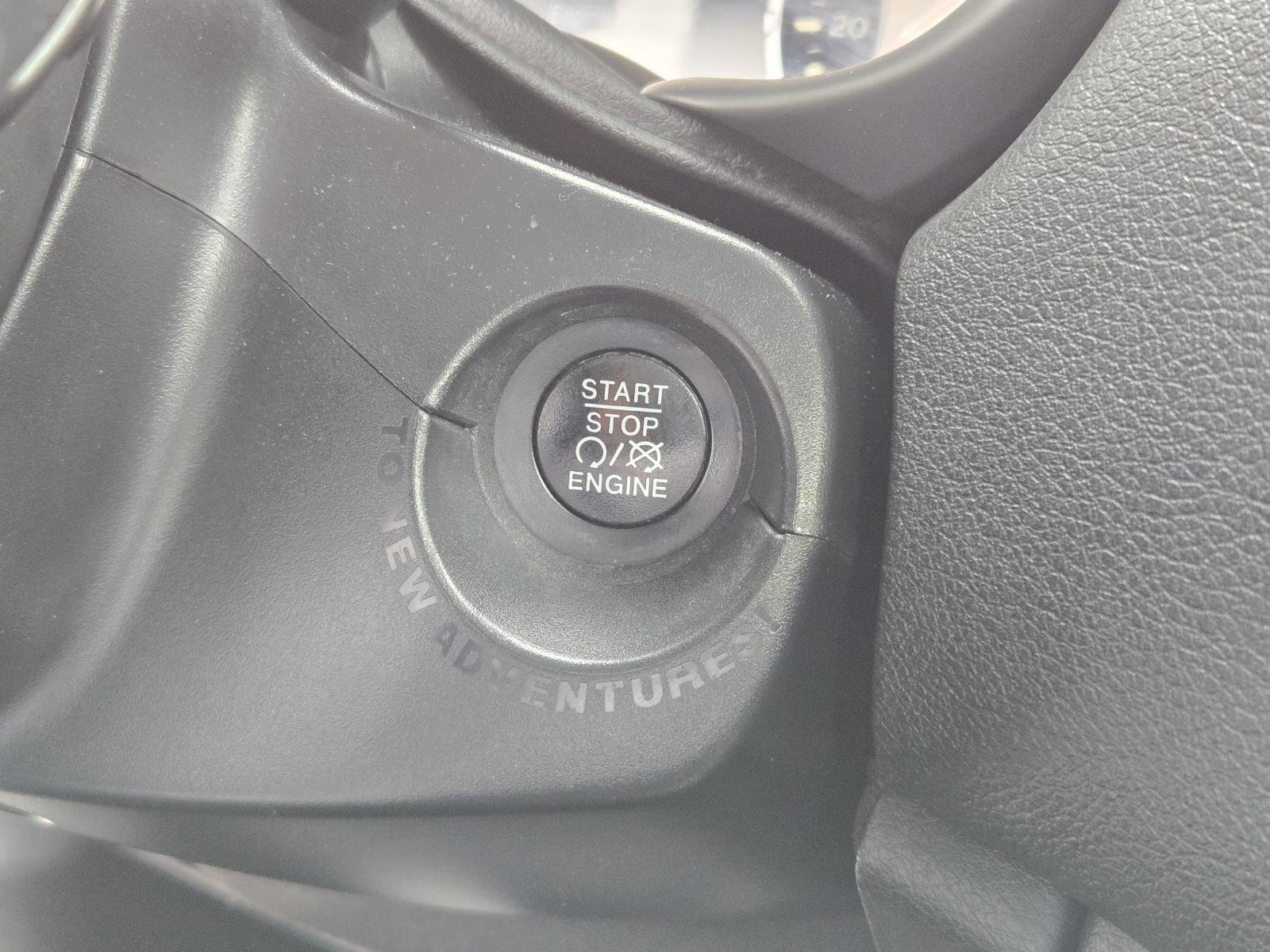 Certified 2019 Jeep Renegade Trailhawk image 12