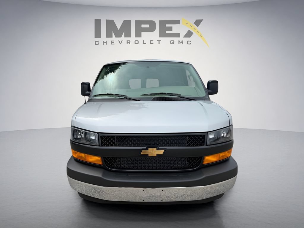 New 2026 Chevrolet Express 3500 Extended w/ Driver Convenience Package RWD image 8