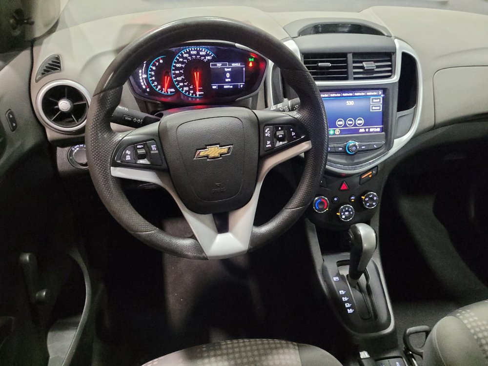 Used 2020 Chevrolet Sonic LT image 22