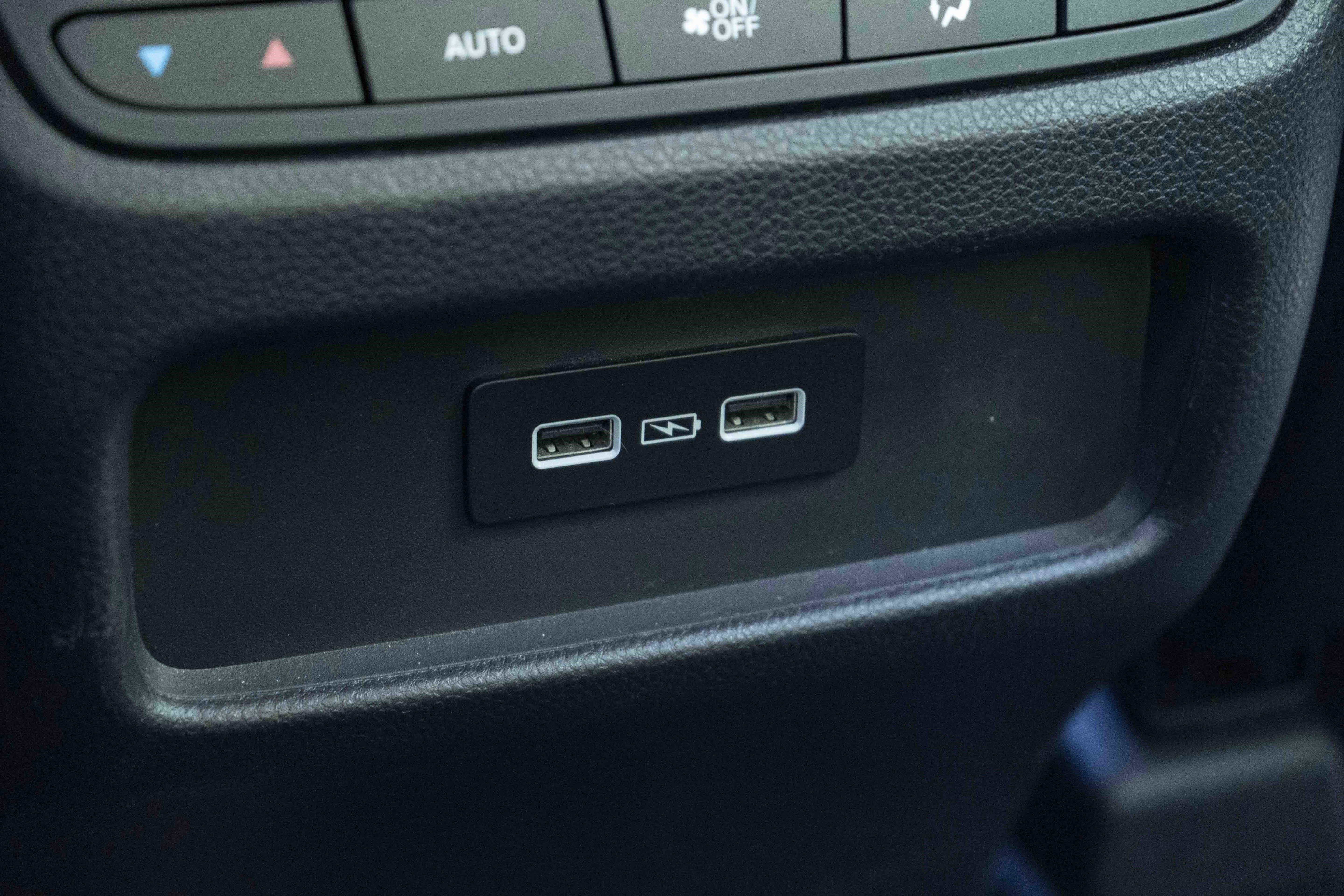 Used 2023 Honda Pilot EX-L image 42