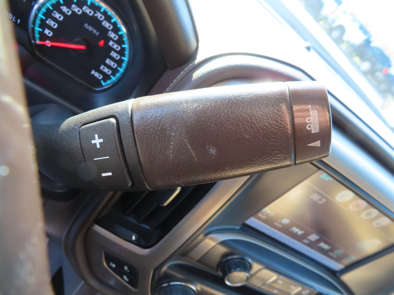 Used 2018 GMC Sierra 3500 Denali w/ Duramax Plus Package image 42