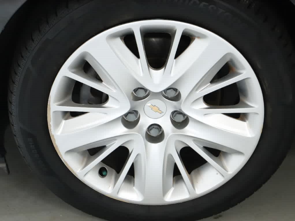 Used 2018 Chevrolet Impala LS FWD image 35