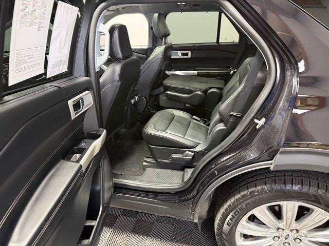 Used 2021 Ford Explorer Limited w/ Hybrid Equipment Group 310A AWD/4WD image 18