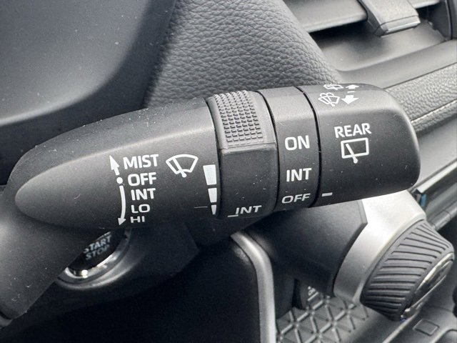 Certified 2022 Toyota RAV4 XLE image 27