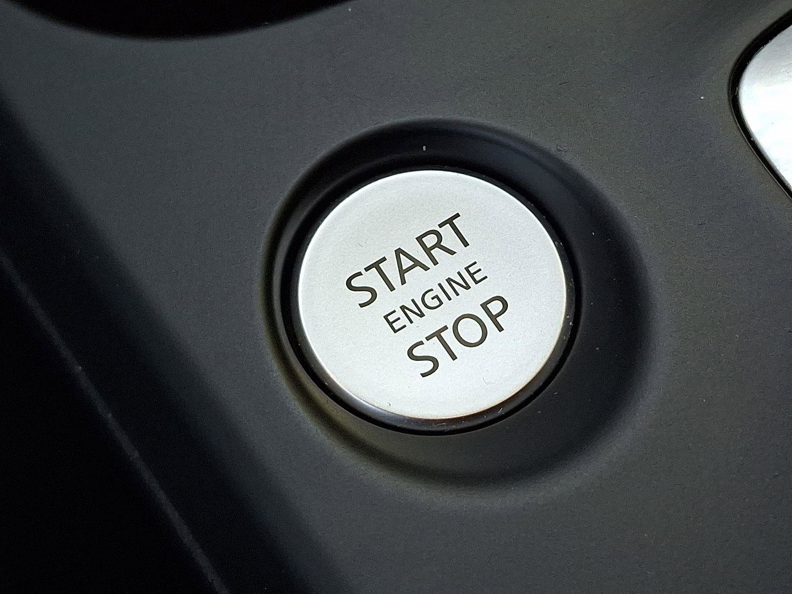 Used 2024 INFINITI QX50 Luxe w/ Accent Package image 23