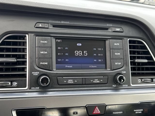 Used 2015 Hyundai Sonata Limited FWD image 23