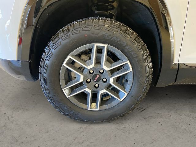 New 2026 GMC Terrain AT4 image 14