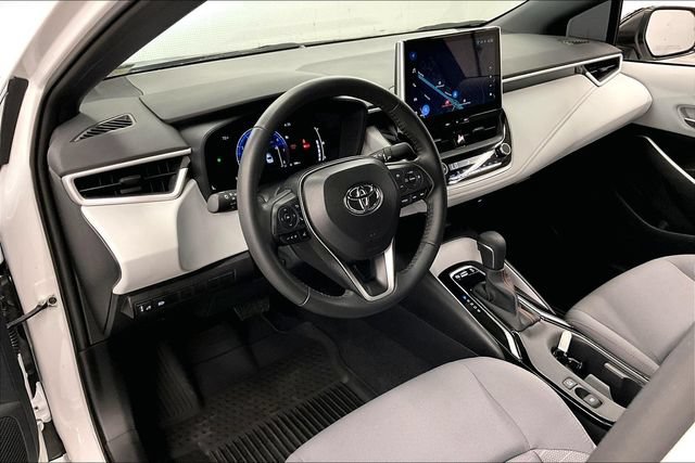 Used 2025 Toyota Corolla FX w/ Convenience Package FWD image 16