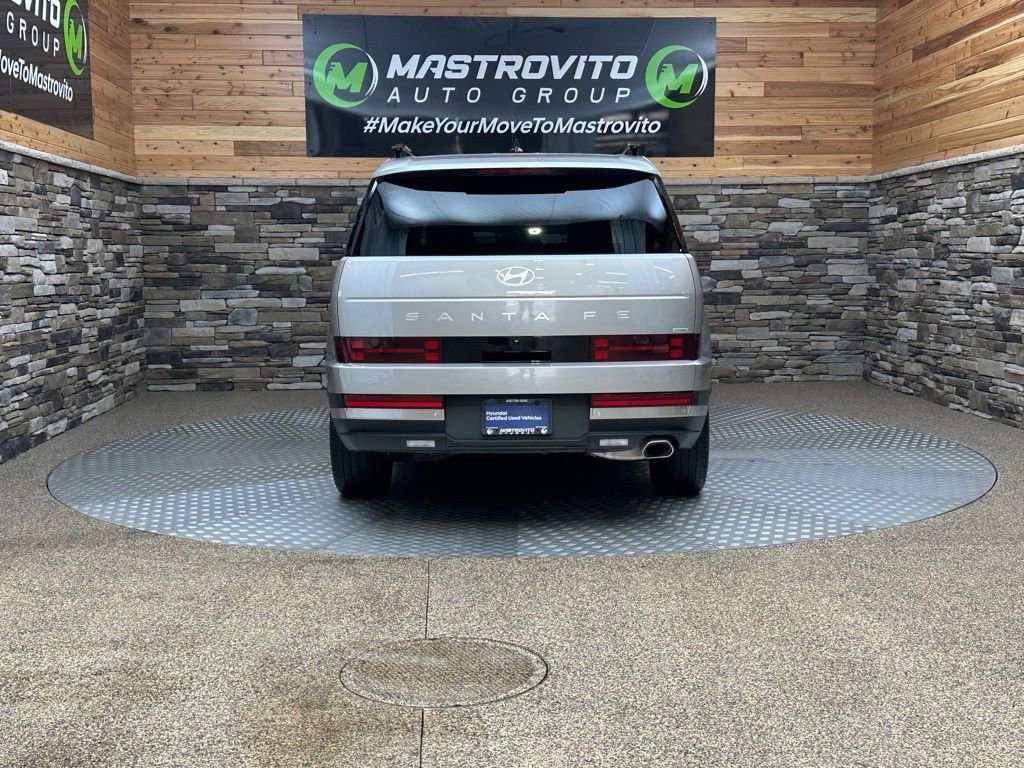Used 2024 Hyundai Santa Fe Limited image 8