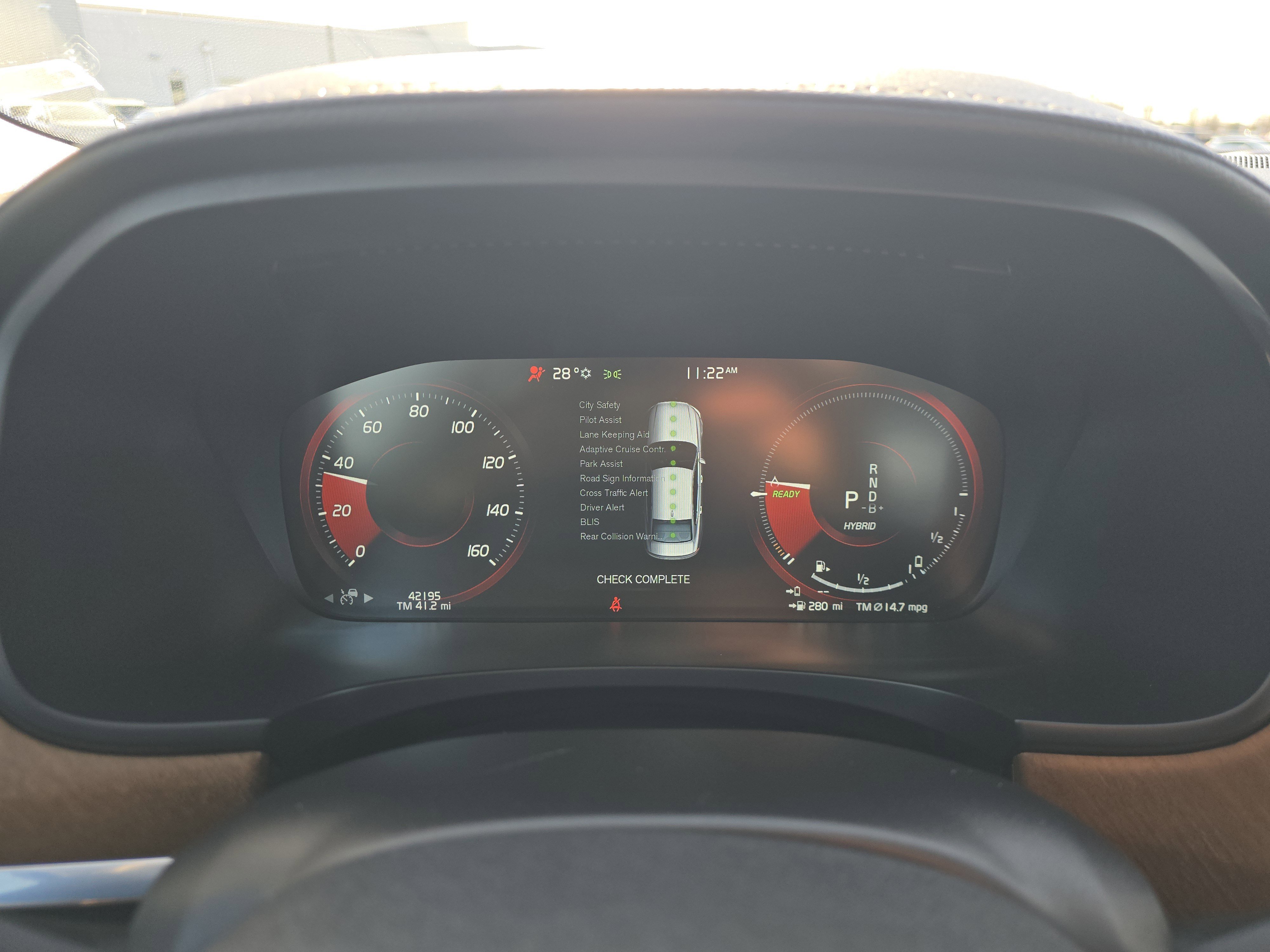 Used 2020 Volvo S90 T8 Inscription image 20