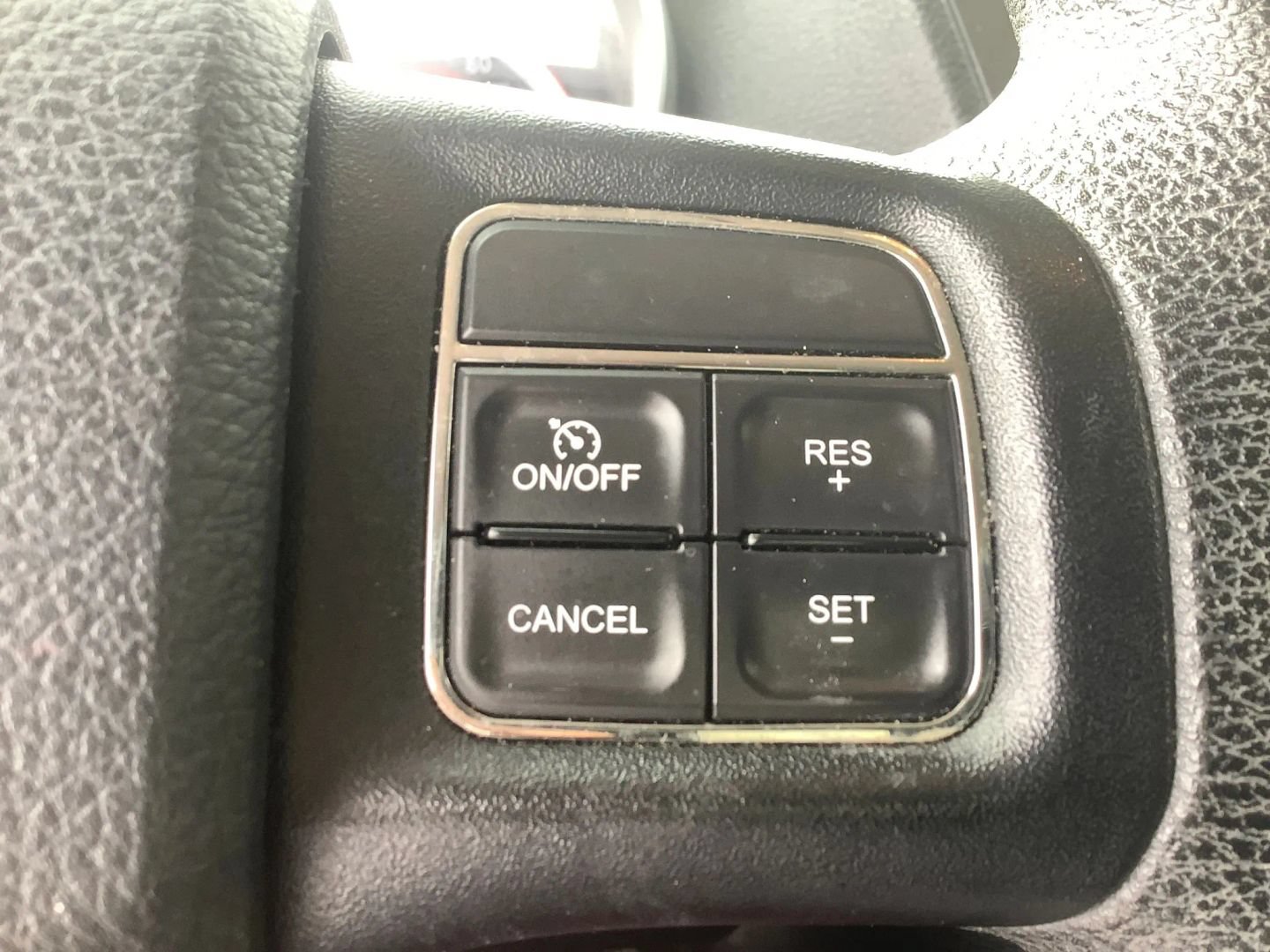 Used 2014 Dodge Journey American Value Package w/ Flexible Seating Group FWD image 35