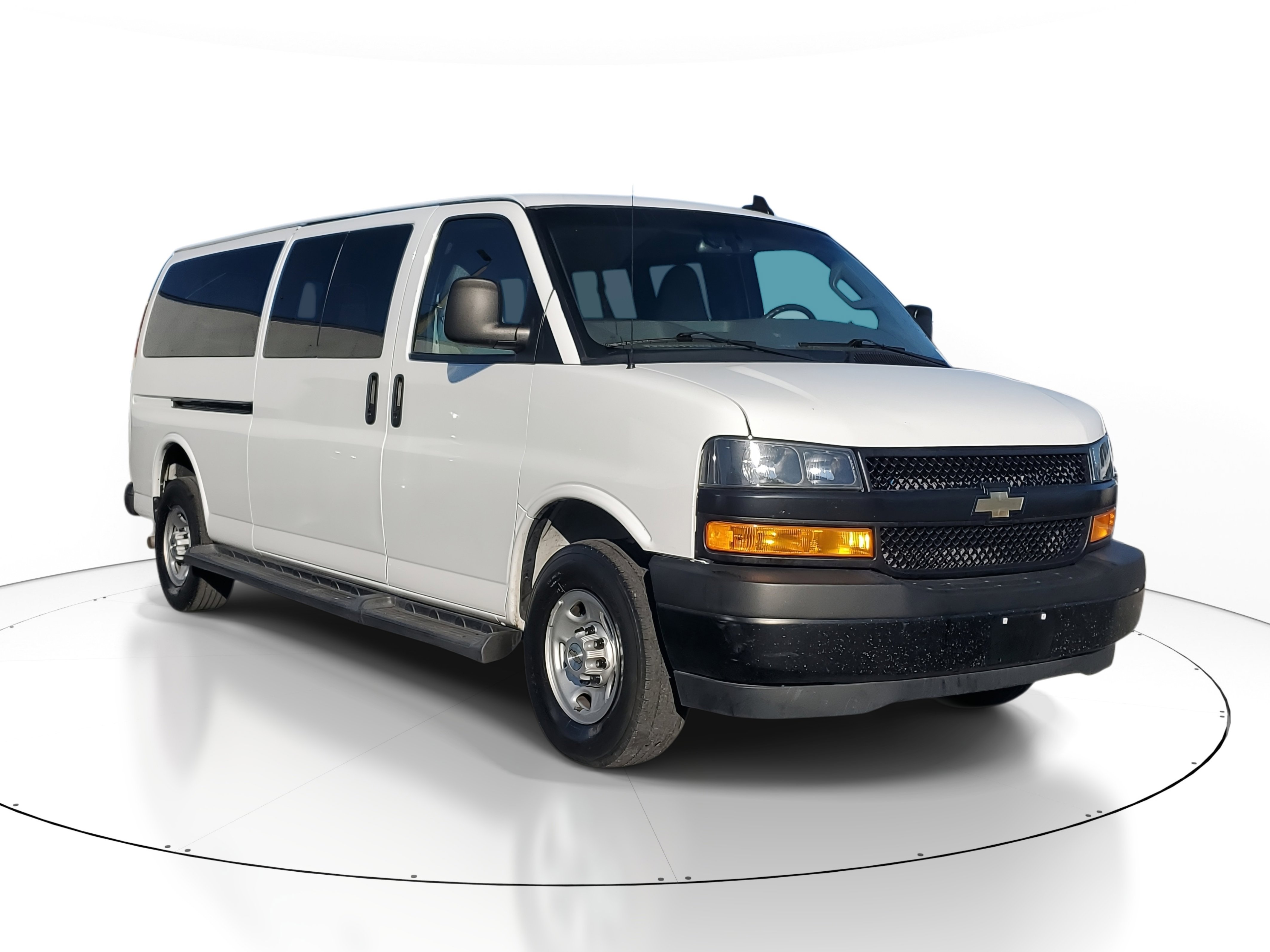 Used 2023 Chevrolet Express 3500 LS image 1