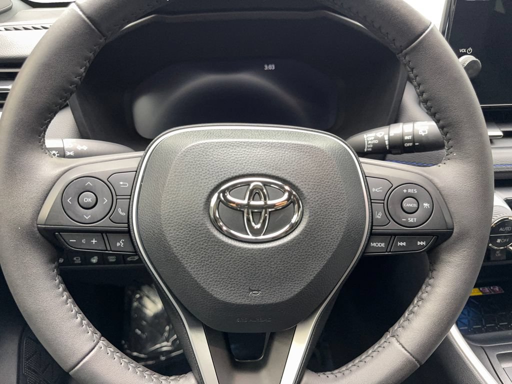 Used 2023 Toyota RAV4 XSE AWD/4WD image 58