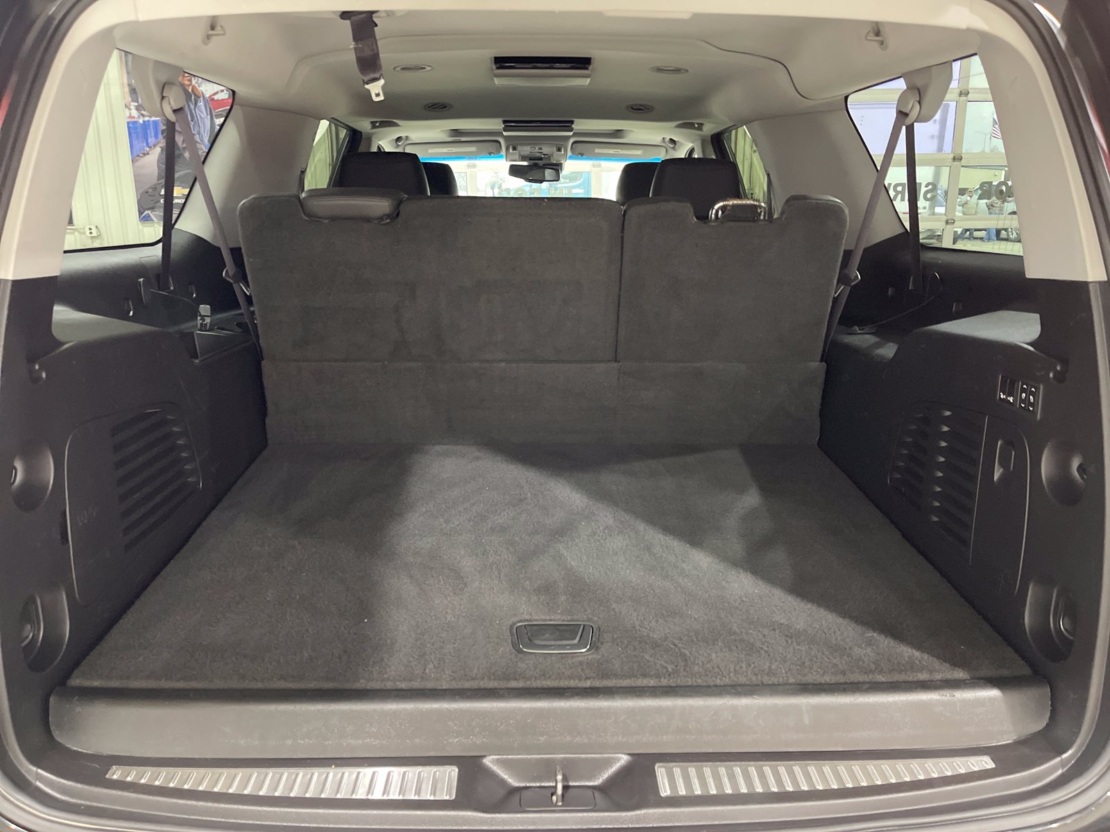 Used 2015 Cadillac Escalade ESV Premium AWD/4WD image 15