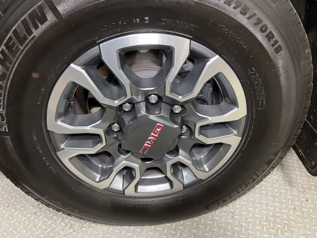 Used 2022 GMC Sierra 2500 SLT w/ SLT Convenience Package image 35