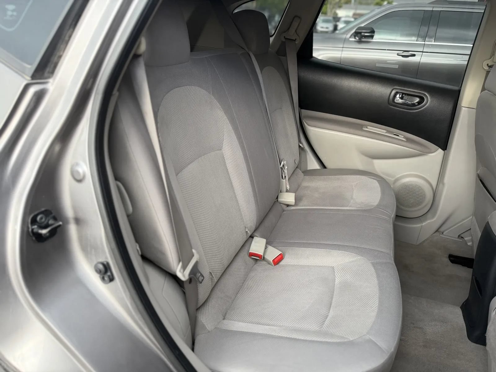 Used 2011 Nissan Rogue S AWD/4WD image 17