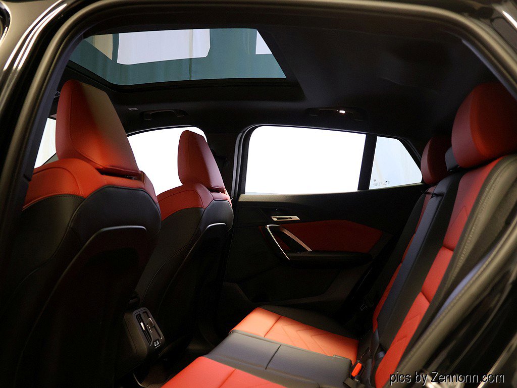 Certified 2025 BMW X2 xDrive28i image 13