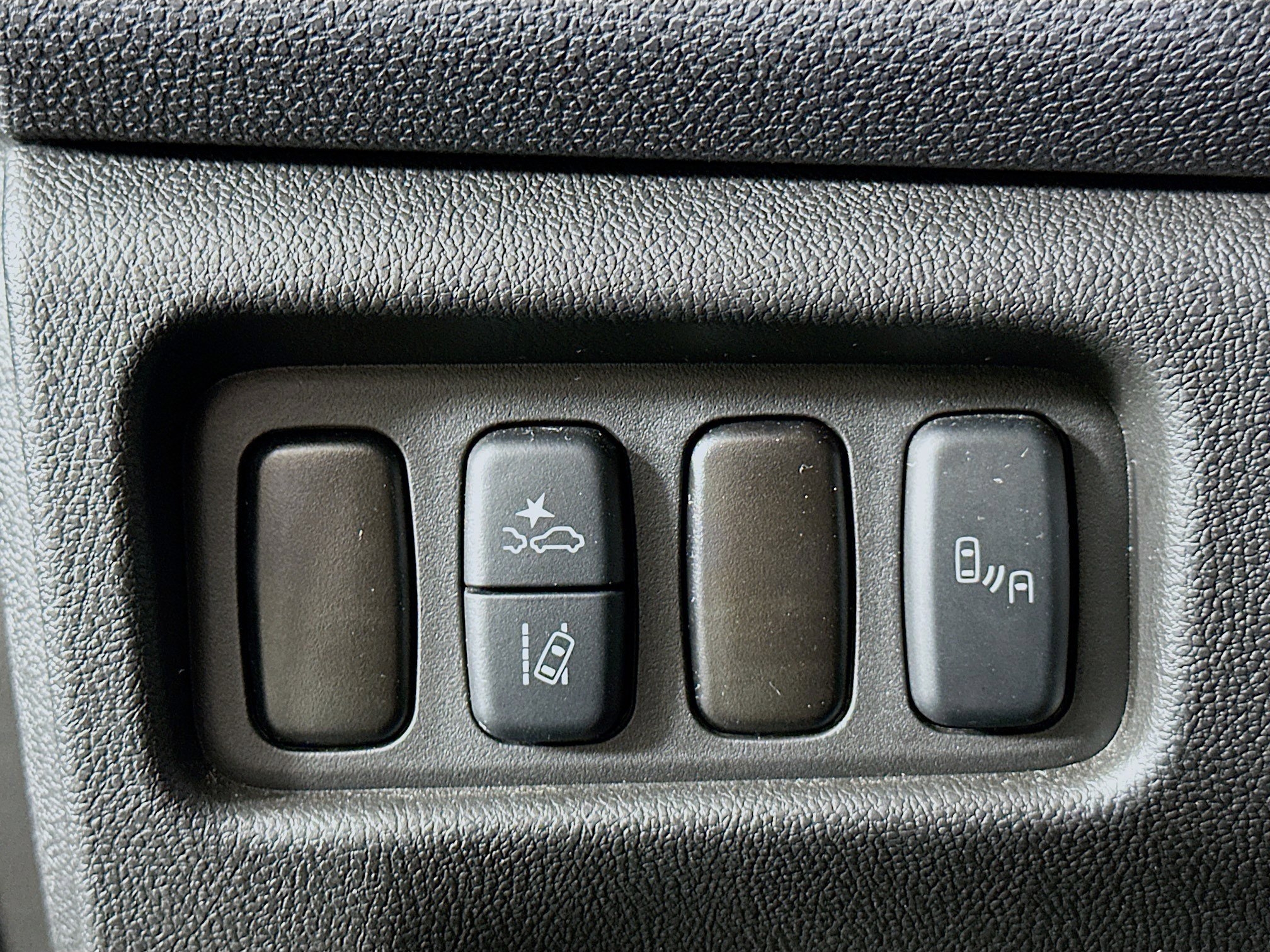 Used 2025 Mitsubishi Outlander Sport SE image 17