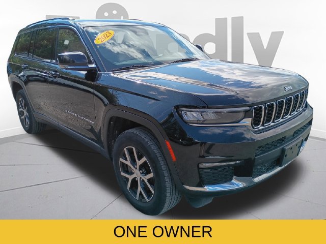 Used 2023 Jeep Grand Cherokee L Limited AWD/4WD image 3