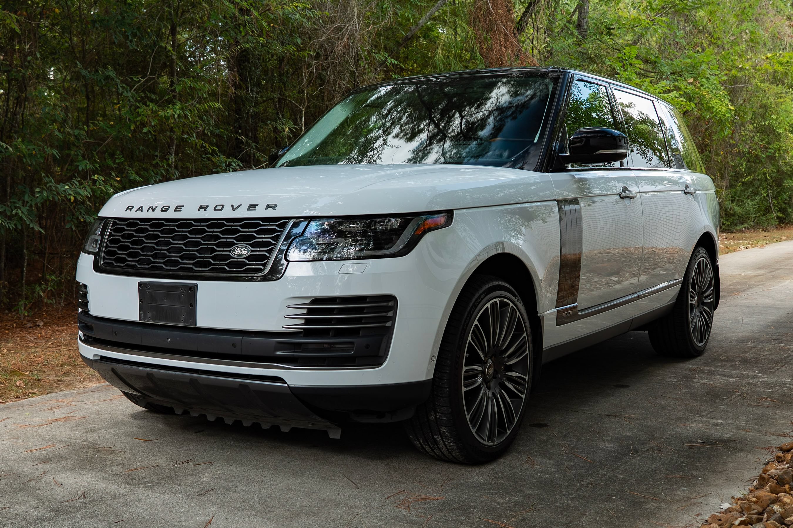 Used 2021 Land Rover Range Rover Long Wheelbase Autobiography AWD/4WD image 22