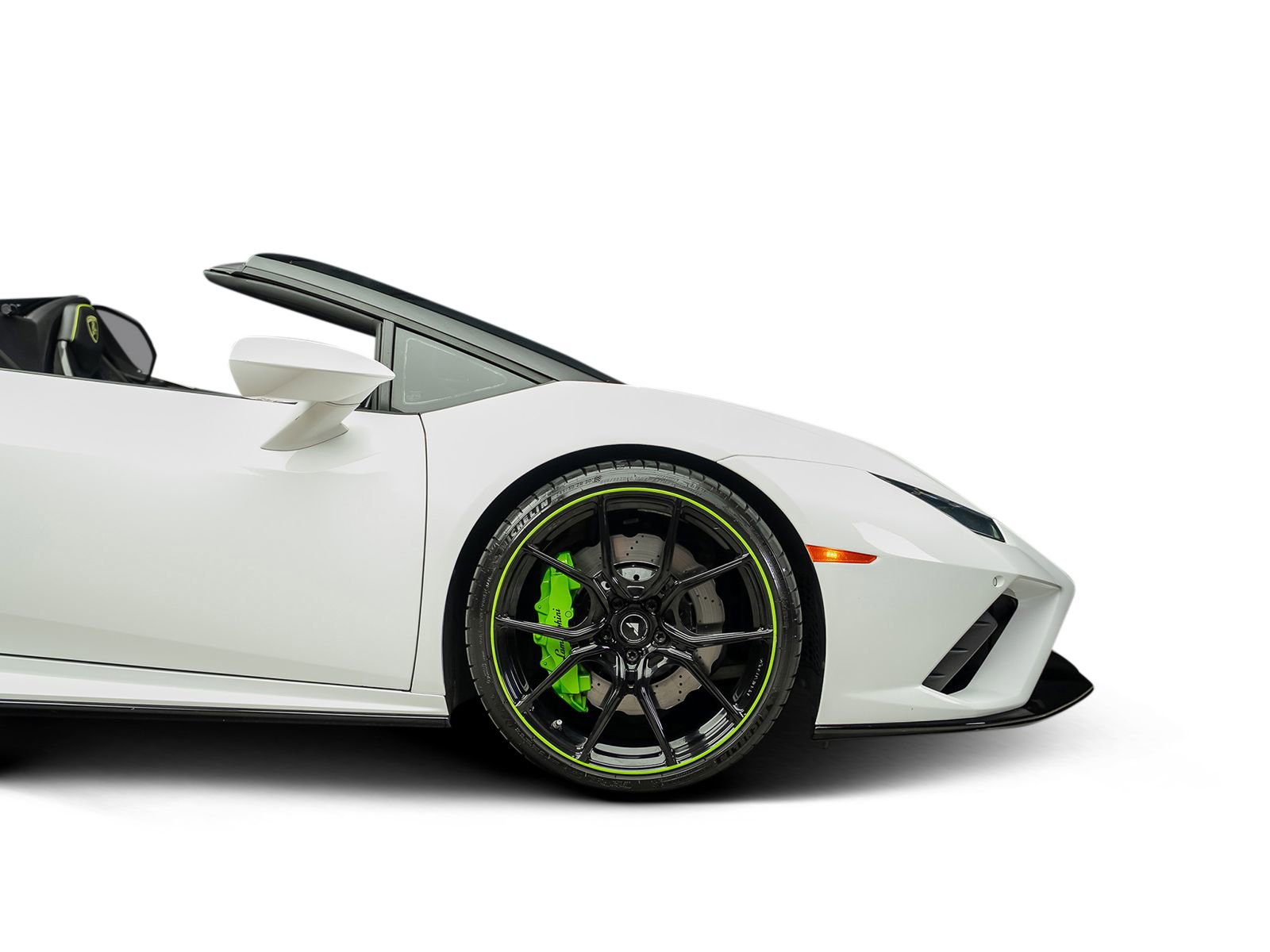 Used 2020 Lamborghini Huracan EVO RWD image 31