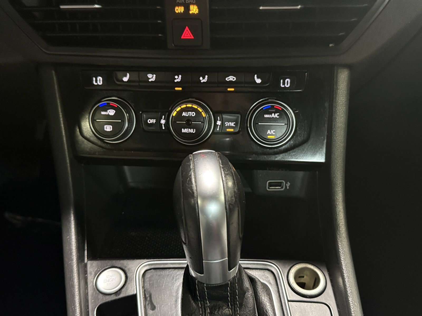 Used 2019 Volkswagen Jetta R-Line FWD image 15