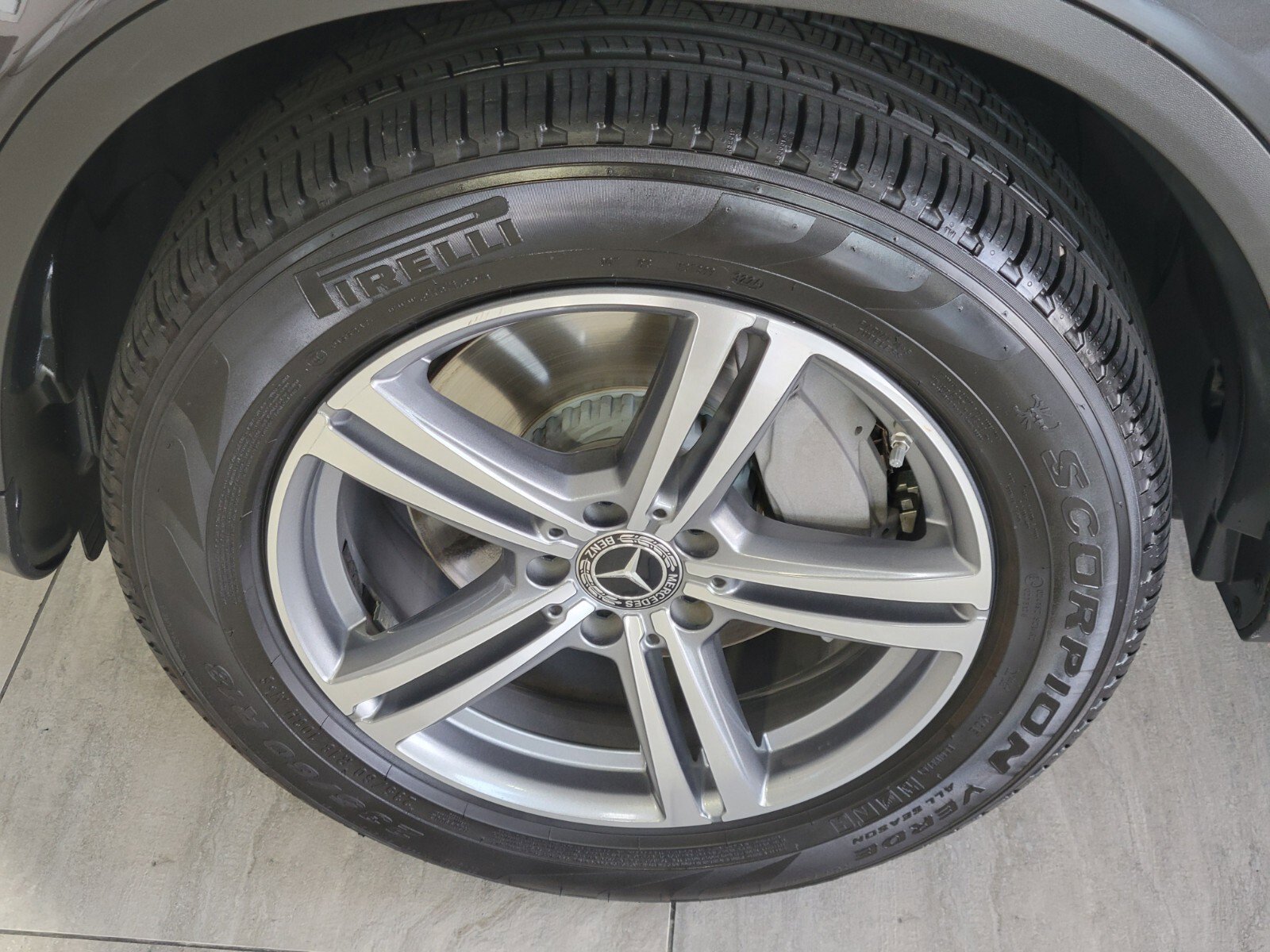 Used 2021 Mercedes-Benz GLC 300 image 9