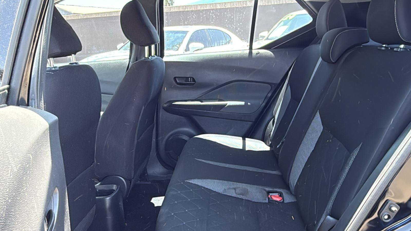Used 2018 Nissan Kicks S FWD image 22