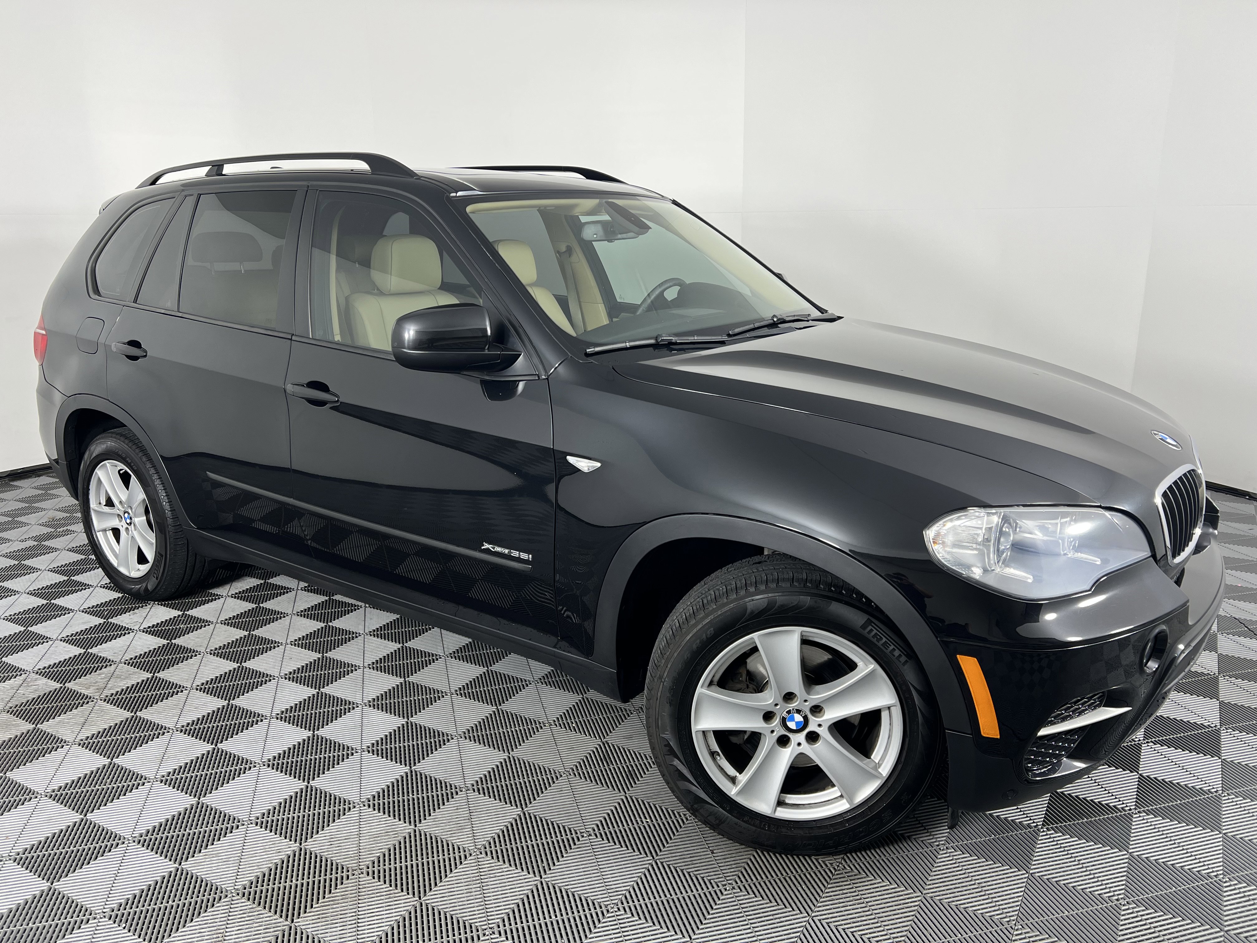 Used 2013 BMW X5 xDrive35i AWD/4WD image 2
